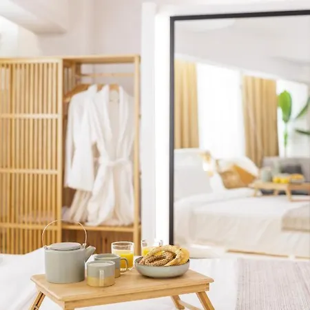 Citycenter-apt-private Hot-tub Apartment Thessaloniki
