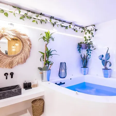 Citycenter-apt-private Hot-tub Thessaloniki